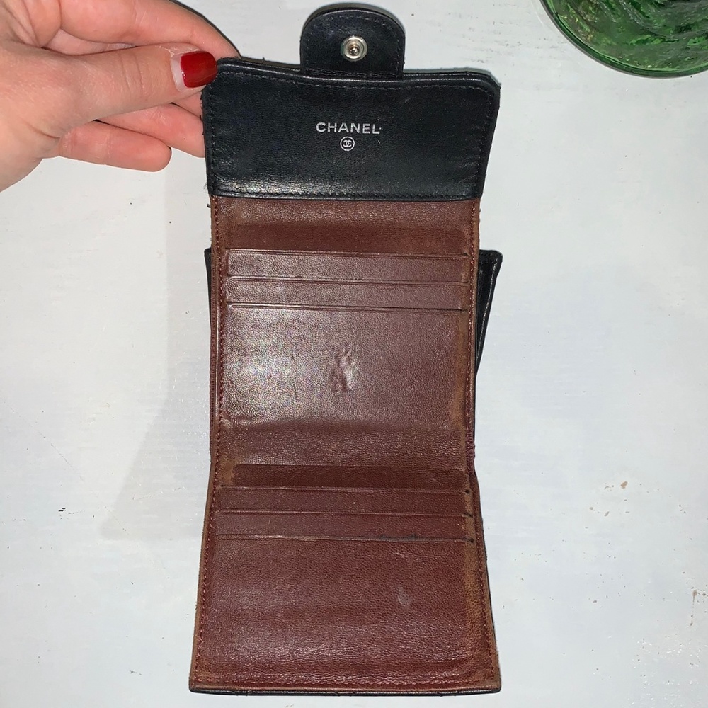 CHANEL Wallet - Picture 2 of 4